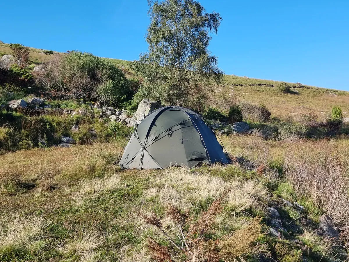 8 Person Expedition Tent - Gamme 8 Tent - 12kg by Nortent