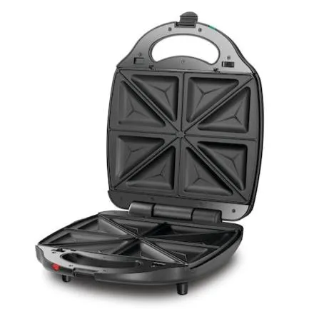 Black Decker 4 Slice Sandwich, Grill and Waffle Maker, TS4130