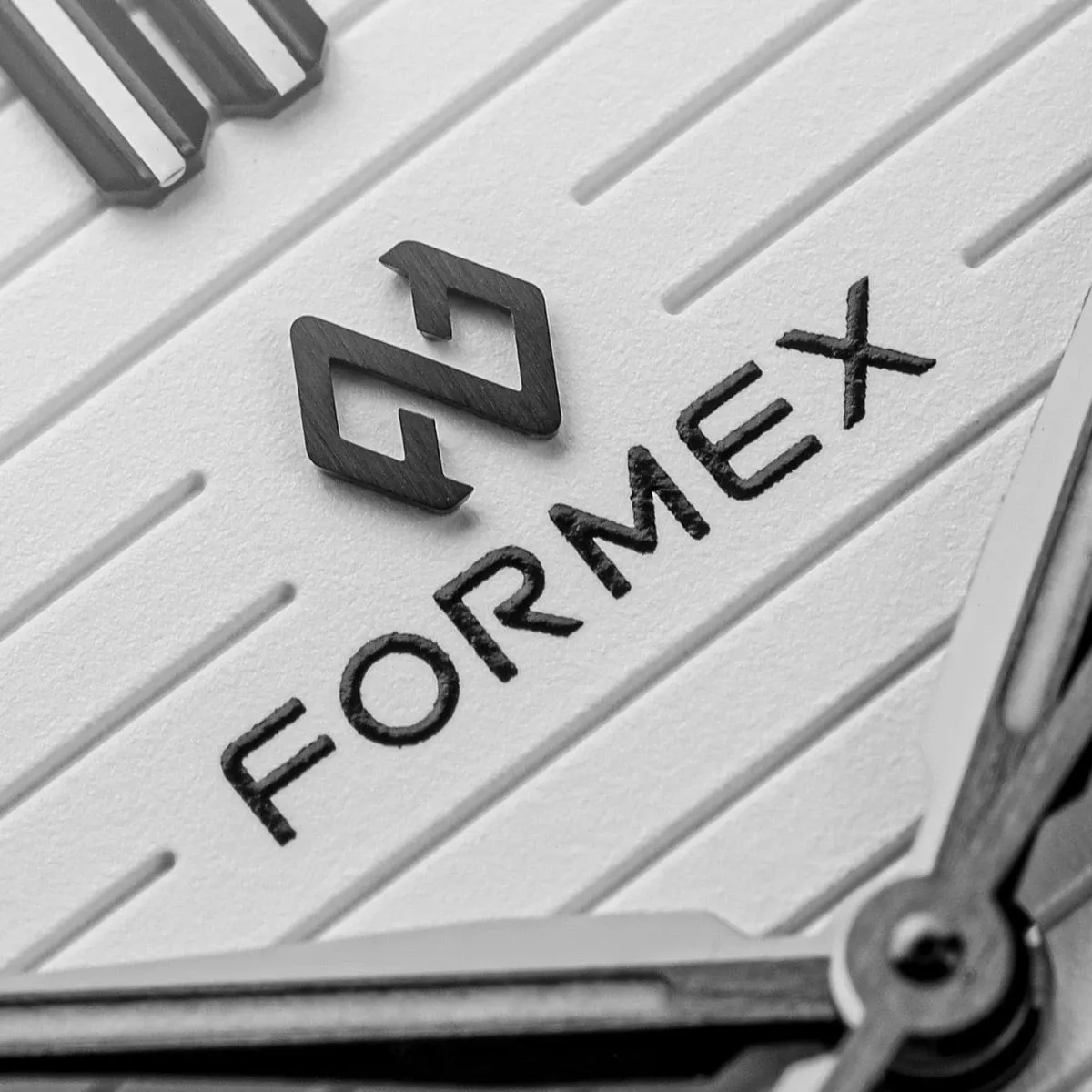 Formex Essence 39 Automatic Chronometer Watch - Black / Steel Bracelet