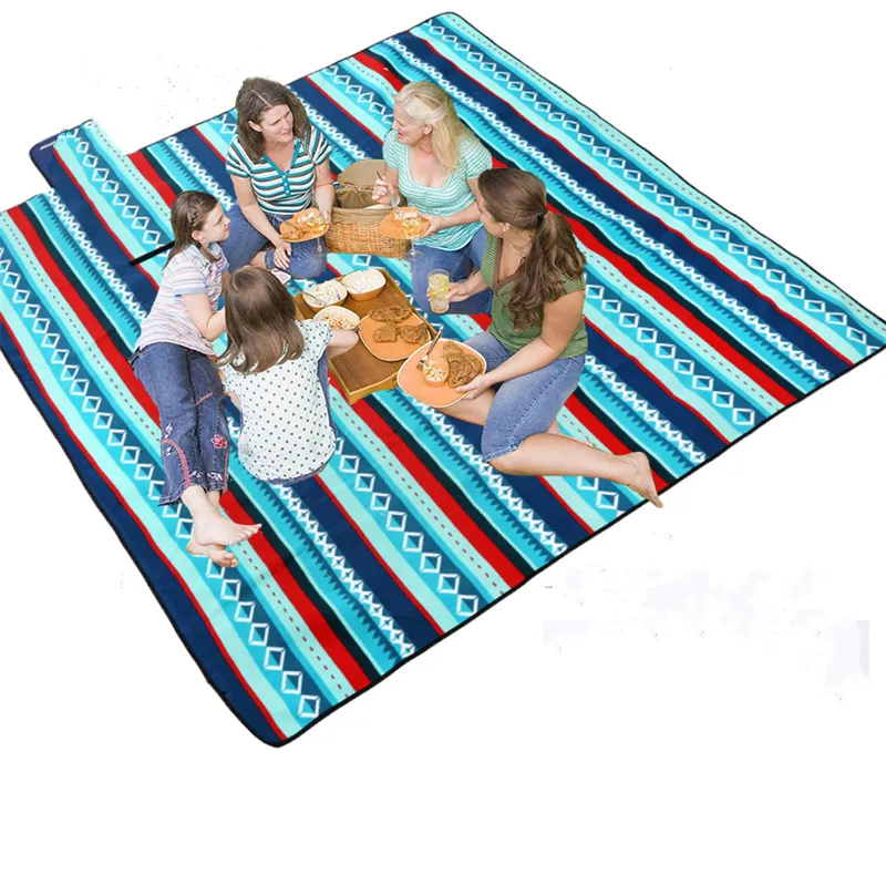 Portable Moisture Barrier Mat Soft Comfortable Insulated Travel Picnic Mat