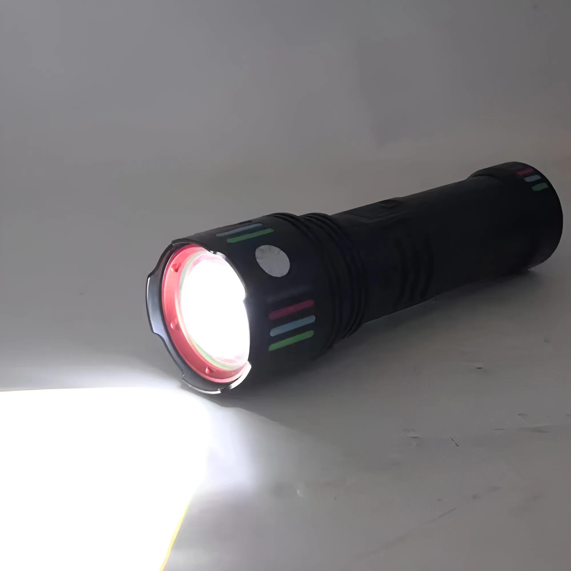 Rechargeable Led Aluminum Alloy Flashlight With Fluorescent Digital Display L660