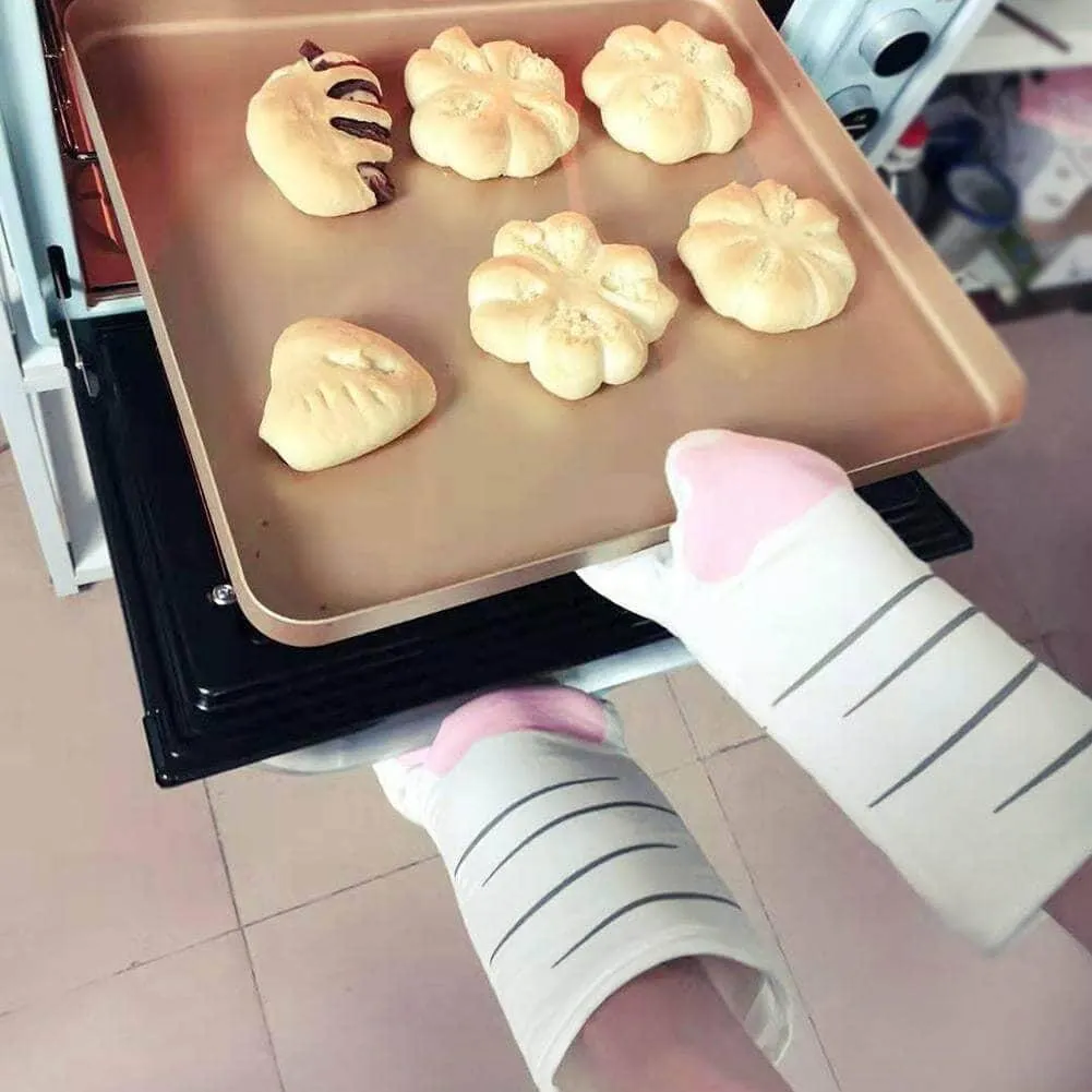 So Kawaii! Cat Paws Oven Mitt Gloves